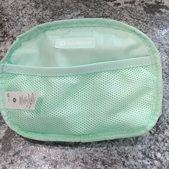 Go Getter Pouch Mini Lululemon Bag - Picture 13 of 17